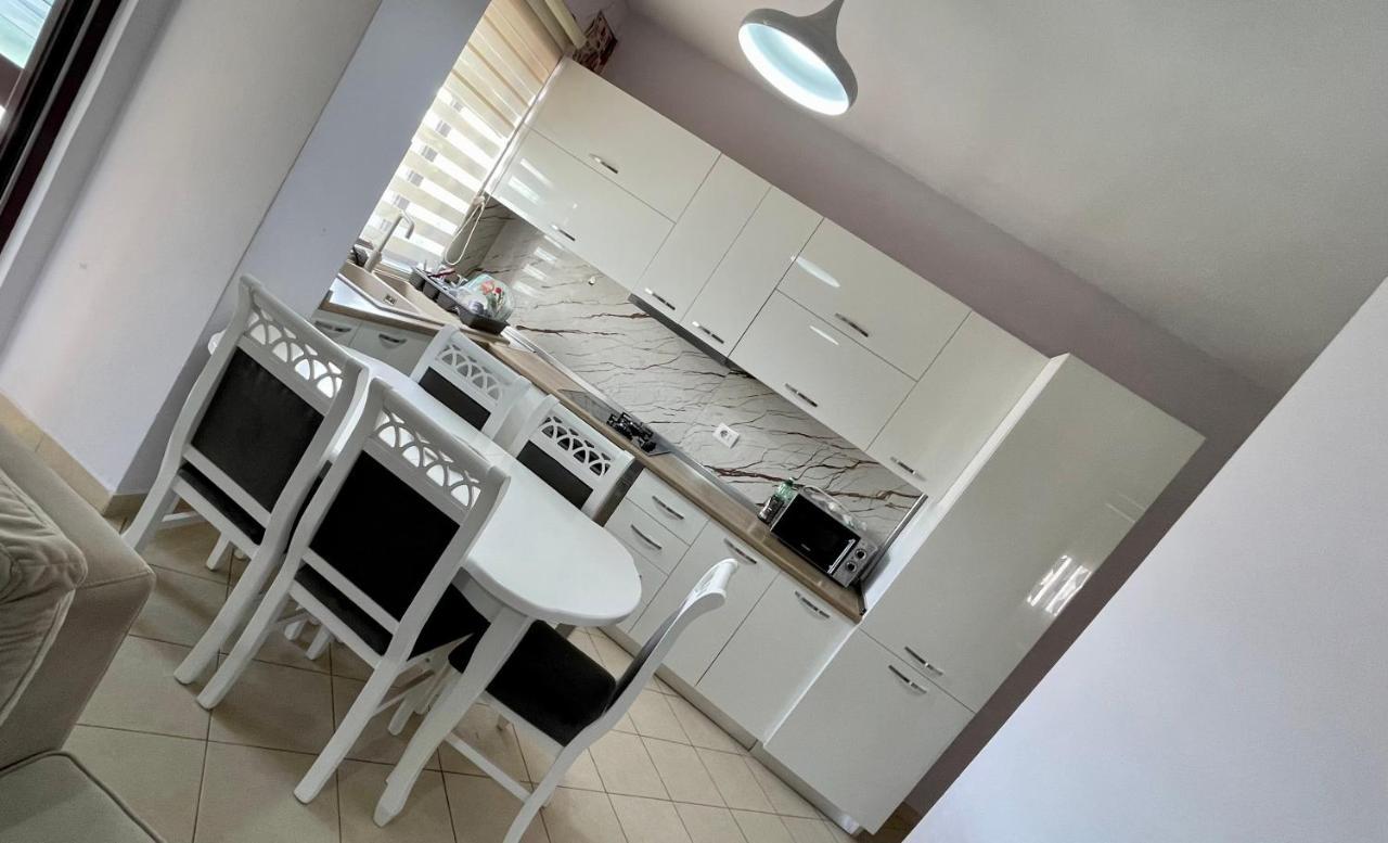 Endri'S Apartments 티라나 외부 사진